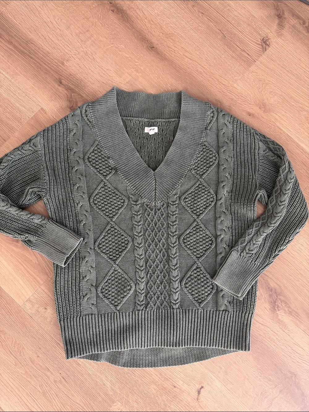 Aerie V-Neck Cable Knit Sweater - Olive Green